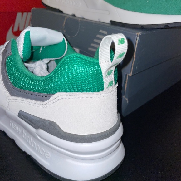 New Balance CM997HFF “Celtic FC” - Picture 4 of 5